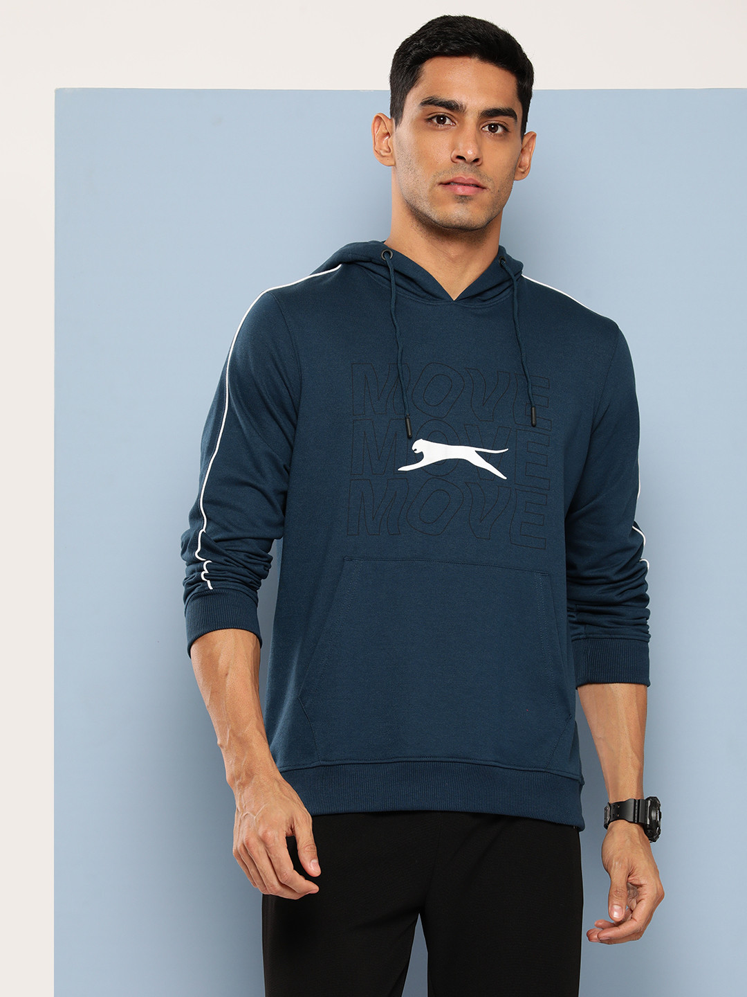

Slazenger Men Typography Printed Hooded Sweatshirt With Kangaroo Pocket, Navy blue