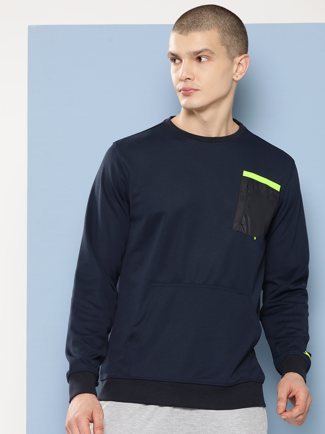 

Slazenger Zip Pocket Detail Ultra-Dry Sweatshirt, Navy blue