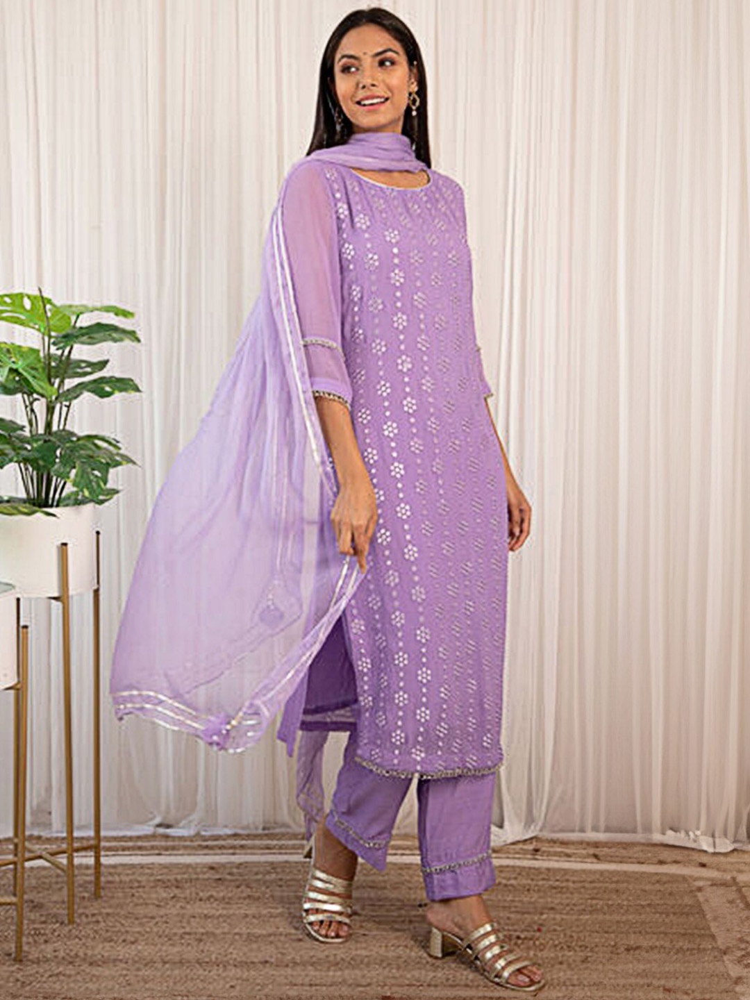 

Fusionic Embroidered Sequinned Regular Kurta with Trousers & Dupatta, Lavender