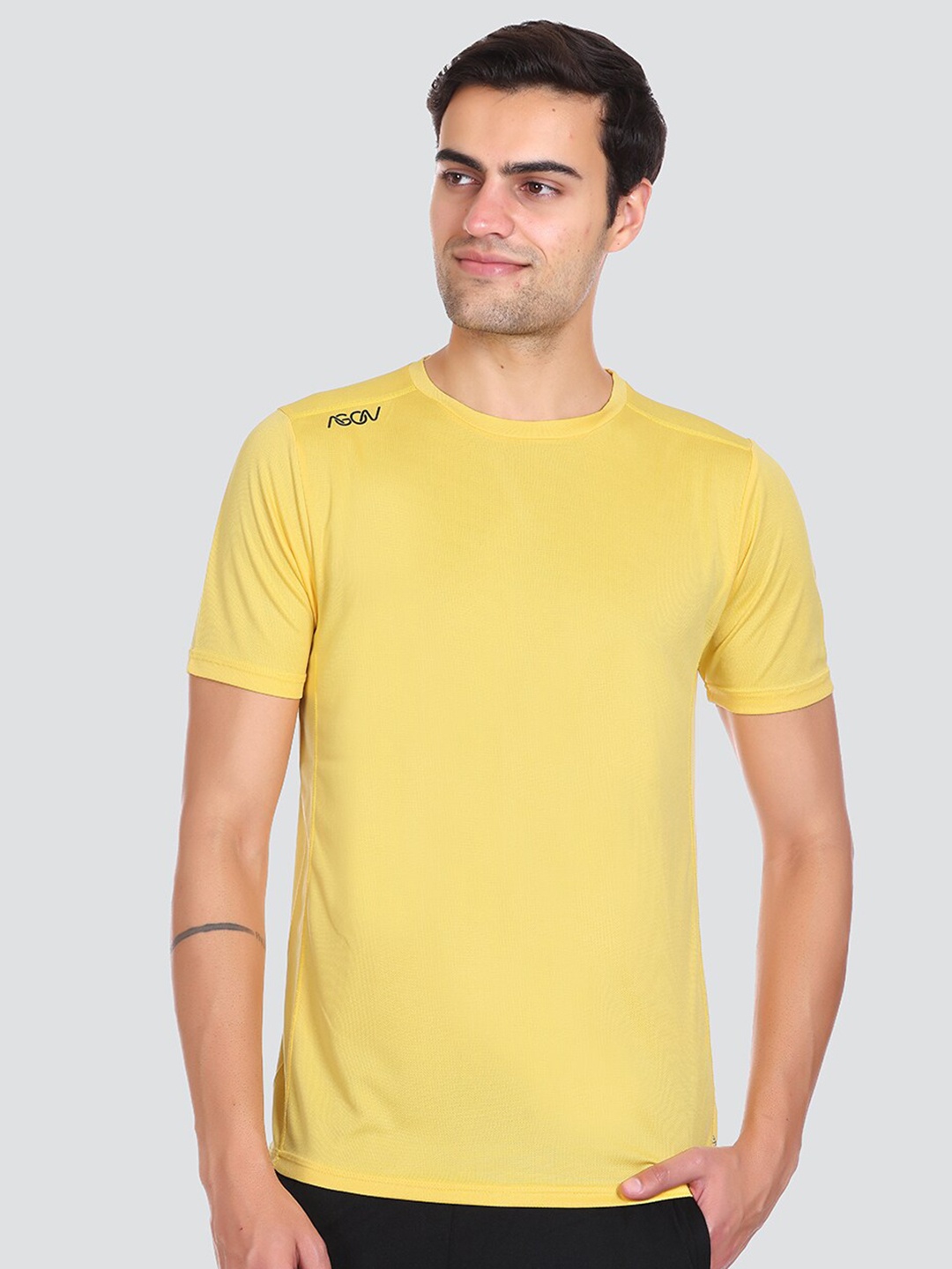 

AGON Men Dri-FIT T-shirt, Yellow