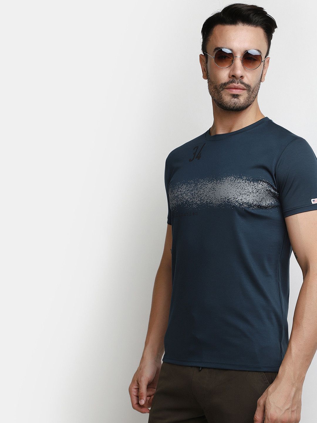 

V-Mart Abstract Printed Cotton T-shirt, Green