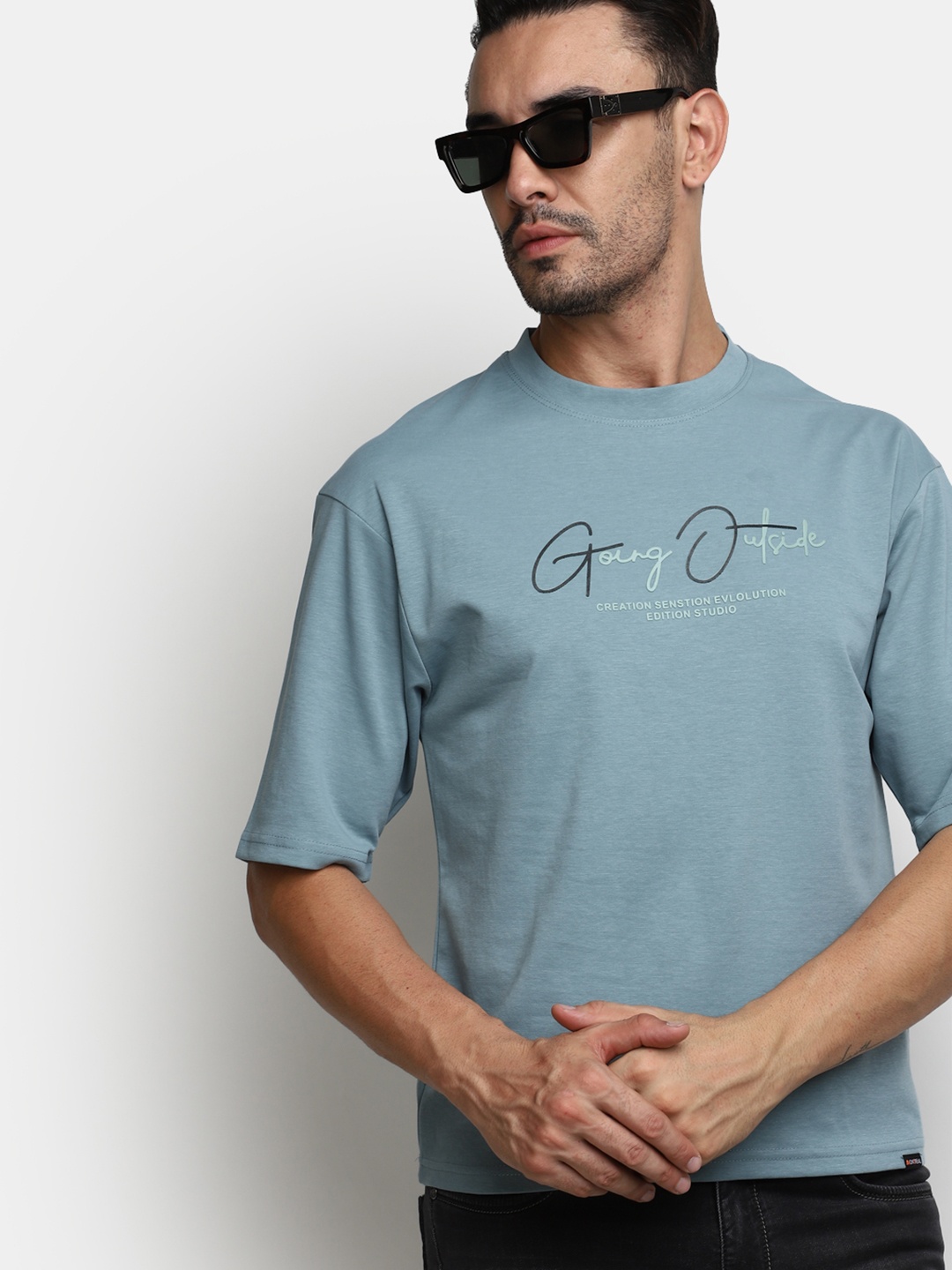

V-Mart Typography Printed Cotton T-shirt, Blue