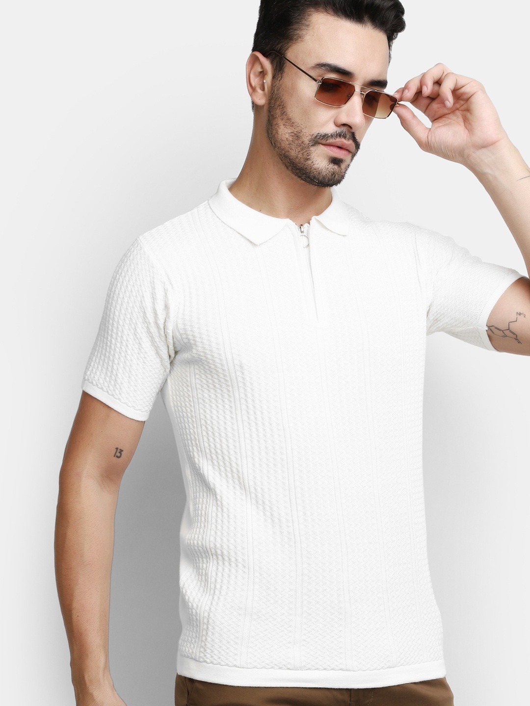 

V-Mart Polo Collar Slim Fit T-shirt, White