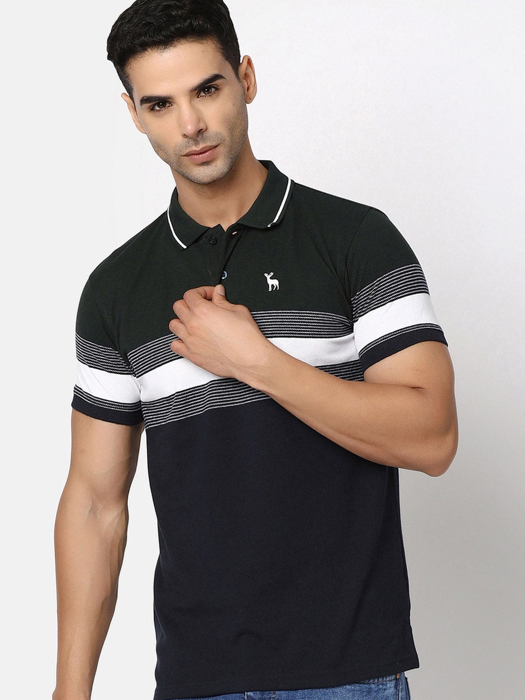 

V-Mart Men Striped Polo Collar T-shirt, Blue