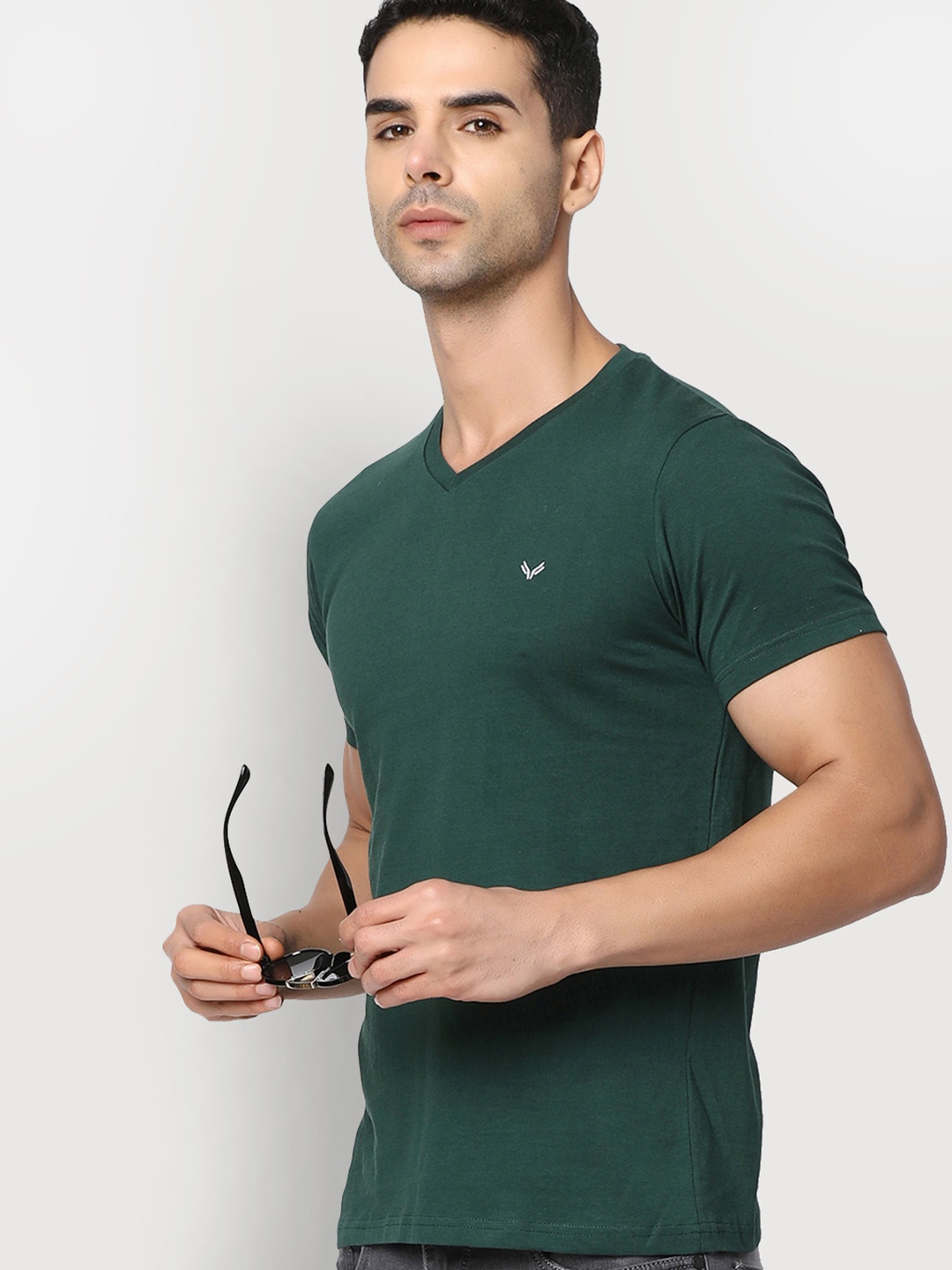 

V-Mart V-Neck Cotton Slim Fit T-shirt, Green