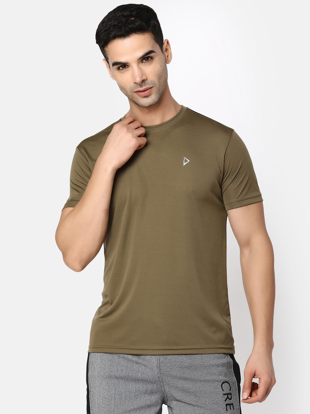 

V-Mart Men Round Neck Slim Fit T-shirt, Green