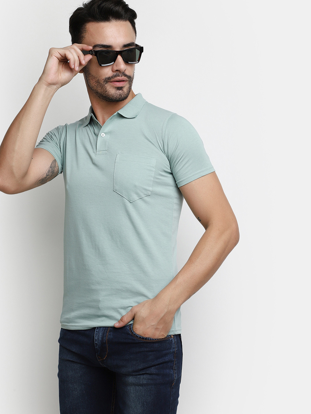 

V-Mart Polo Collar Pockets T-shirt, Green