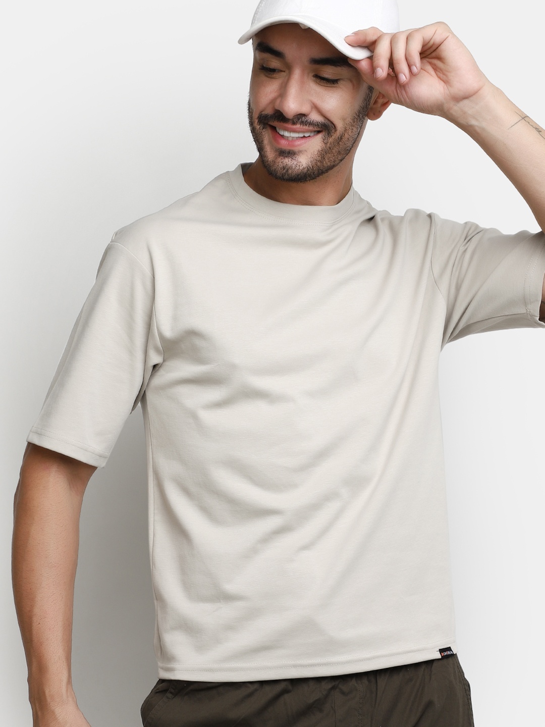 

V-Mart Round Neck Cotton T-shirt, Beige