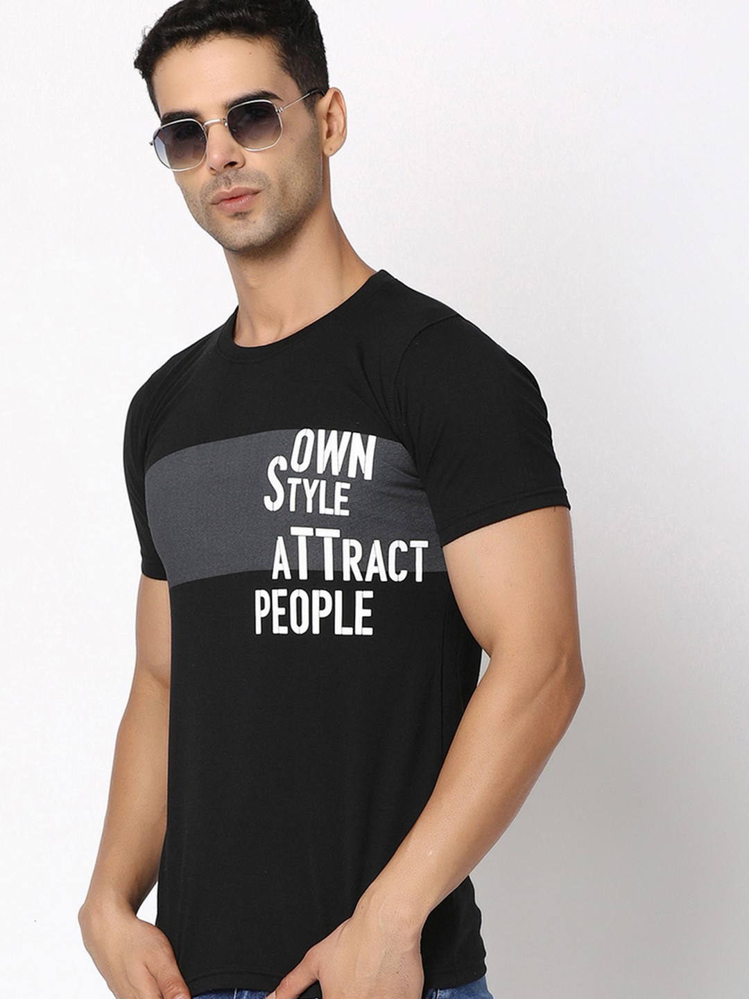 

V-Mart Typography Printed Cotton Slim Fit T-shirt, Black