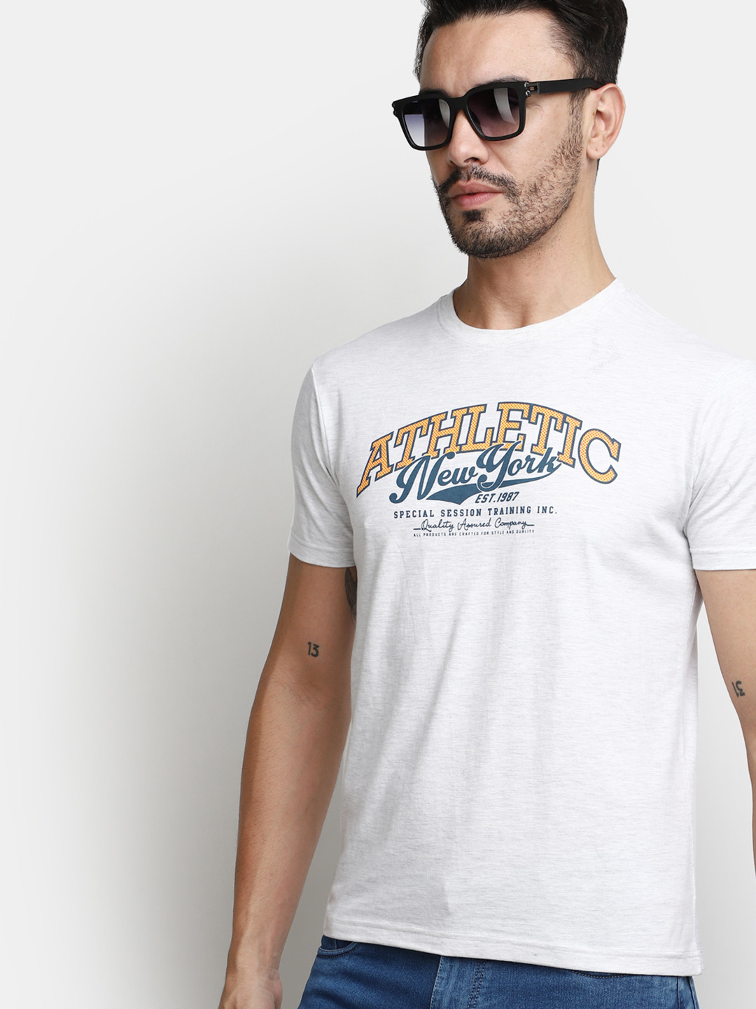 

V-Mart Typography Printed Slim Fit T-shirt, Grey