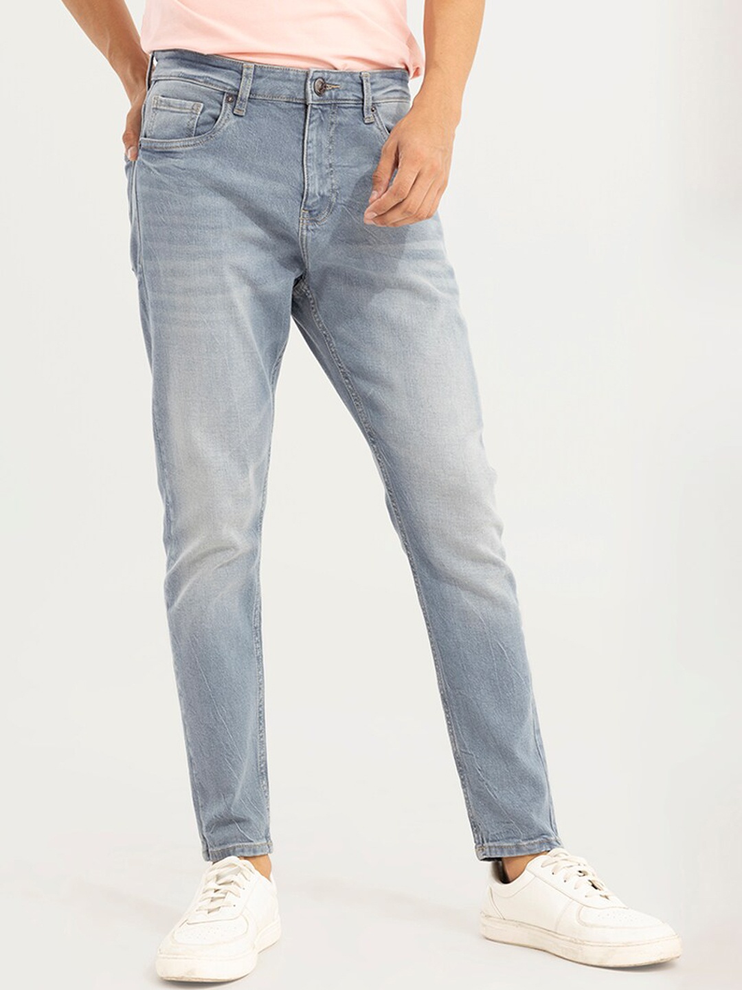 

Snitch Men Blue Skinny Fit Clean Look Heavy Fade Stretchable Jeans