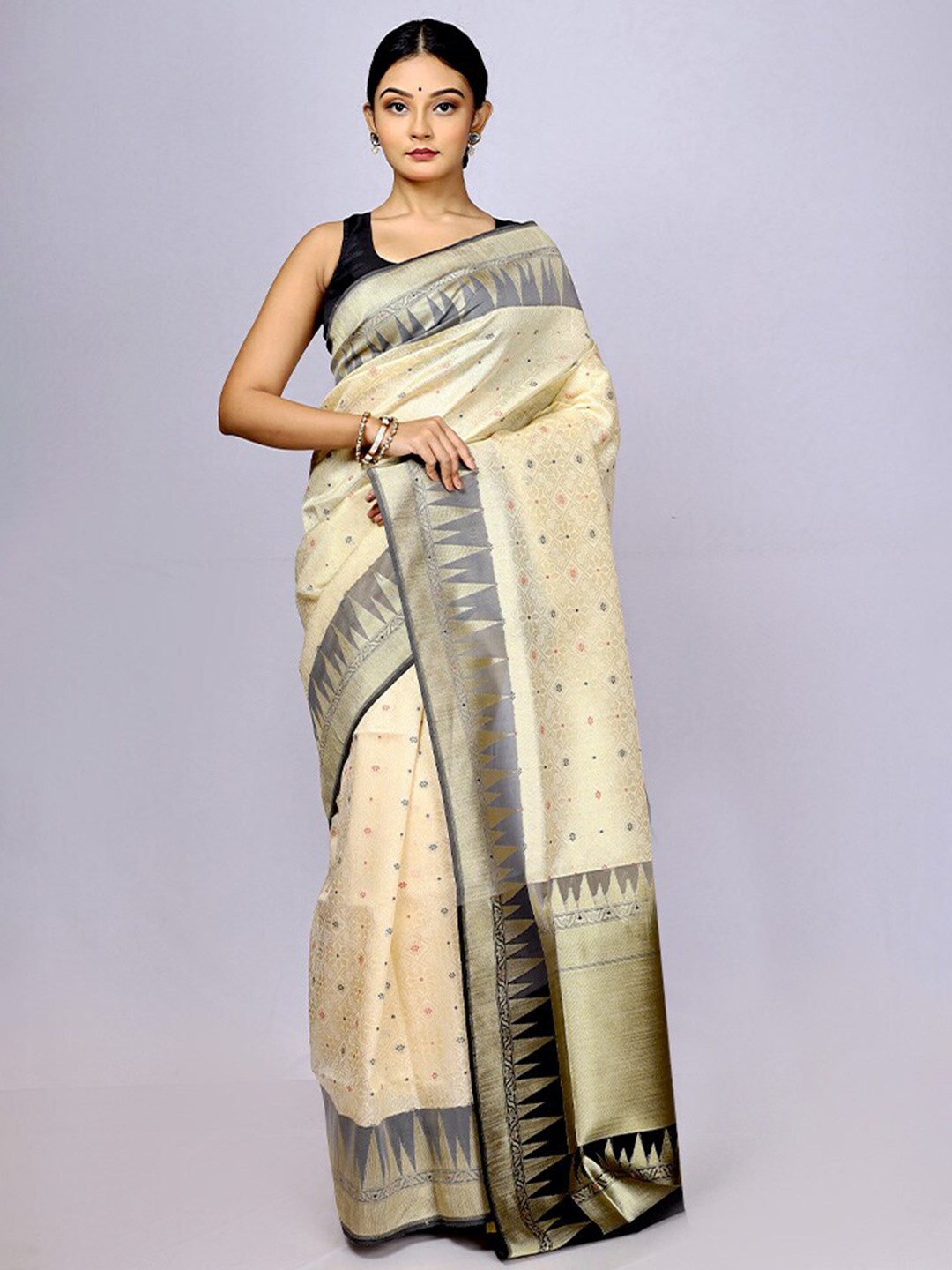 

AllSilks Floral Woven Design Zari Silk Cotton Saree, Cream