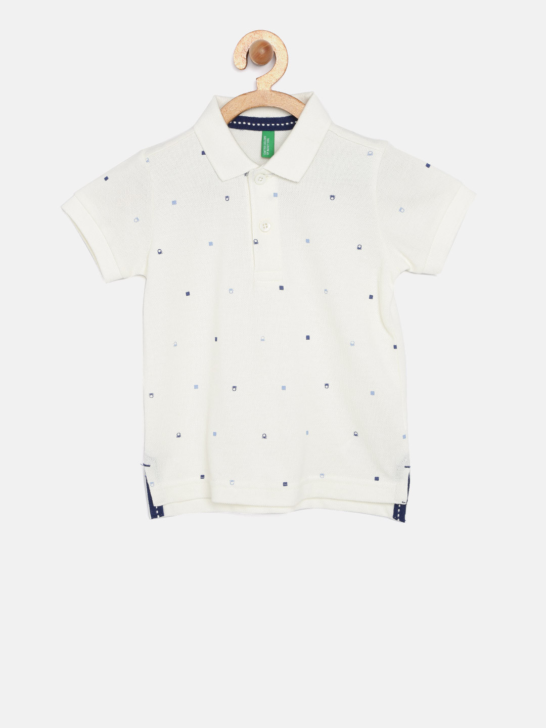 

United Colors of Benetton Boys Off-White Printed Polo Collar T-shirt