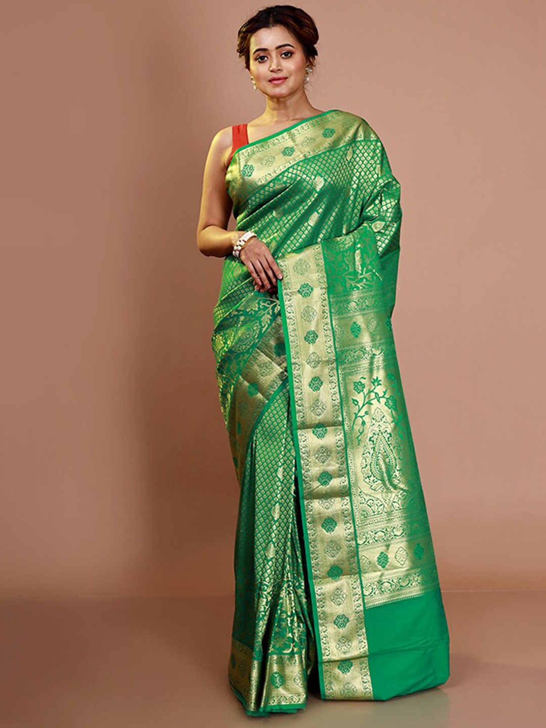 

AllSilks Ethnic Motifs Woven Design Zari Silk Blend Kanjeevaram Saree, Green