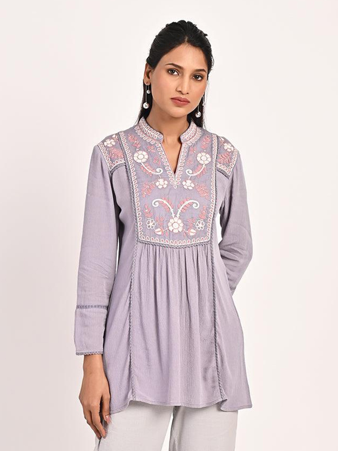 

Lakshita Mandarin Collar Embroidered Tunic, Lavender