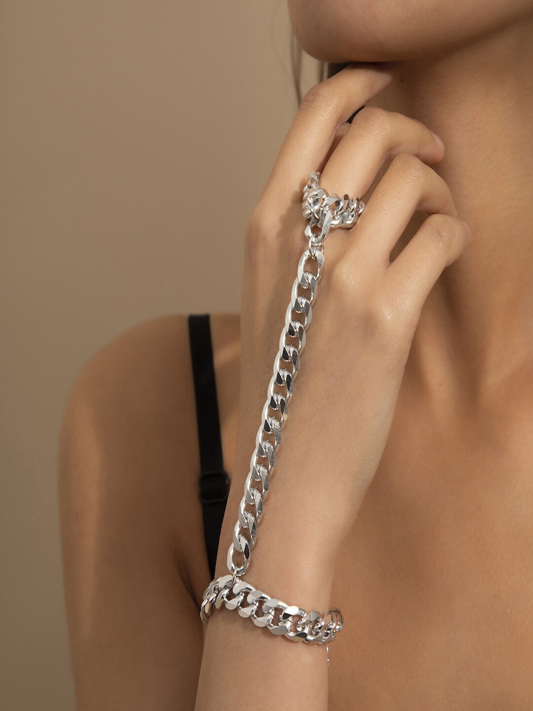 

AQUASTREET Silver-Plated Ring Bracelet