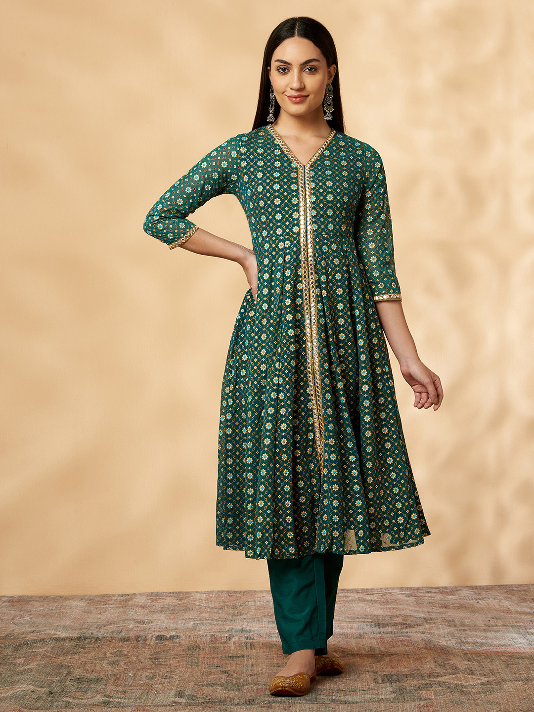 

IMARA Floral Printed Mirror Work Panelled A-Line Kurta With Trousers, Green
