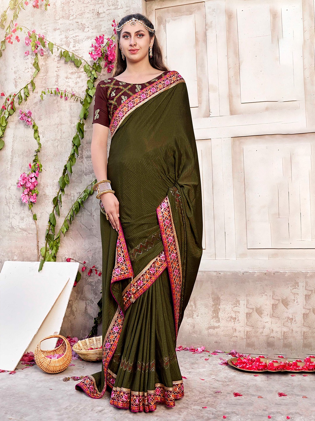 

Mitera Embroidered Chinon Silk Saree, Green