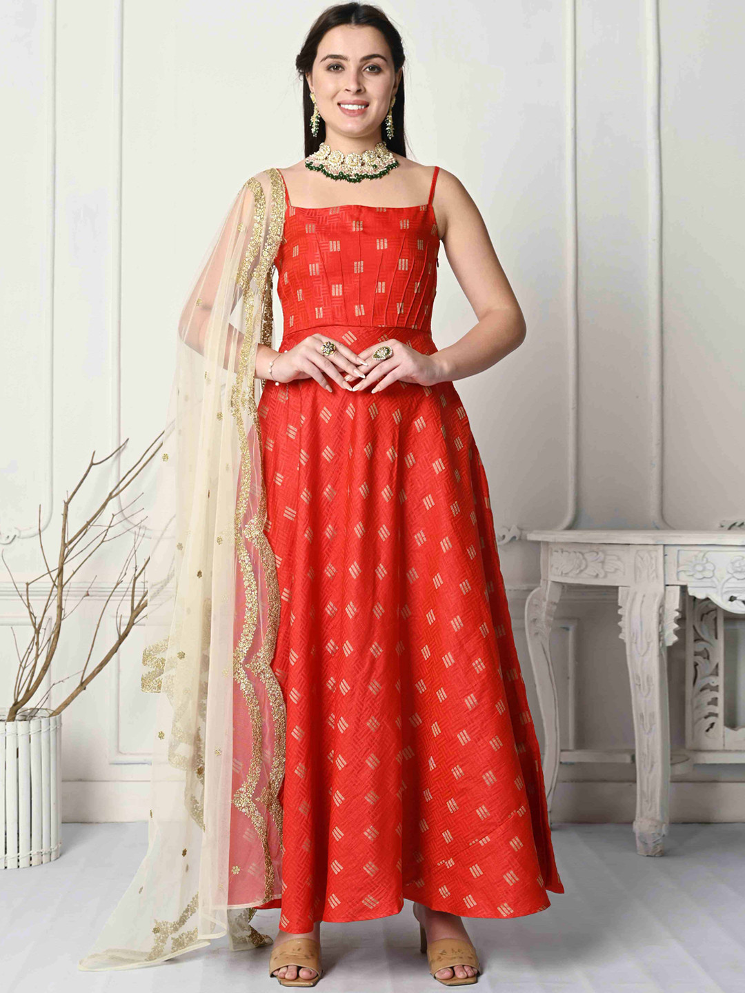 

Ethnovog Geometric Printed Shoulder Straps Regular Kurta & Trousers With Dupatta, Red