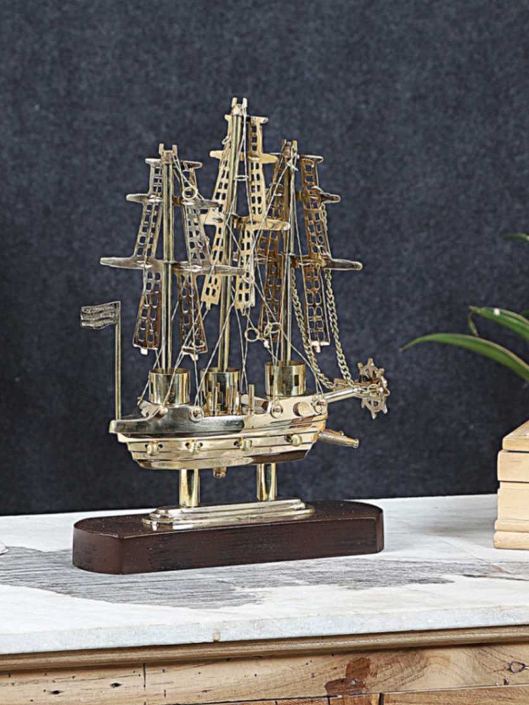 

EXIM DECOR Gold Toned & Brown Vintage Sailing Ship Showpiece