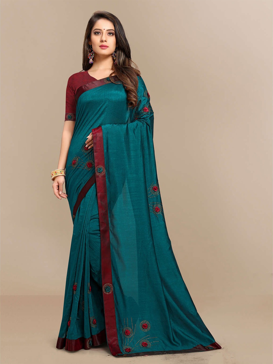 

Mitera Floral Embroidered Silk Blend Saree, Teal