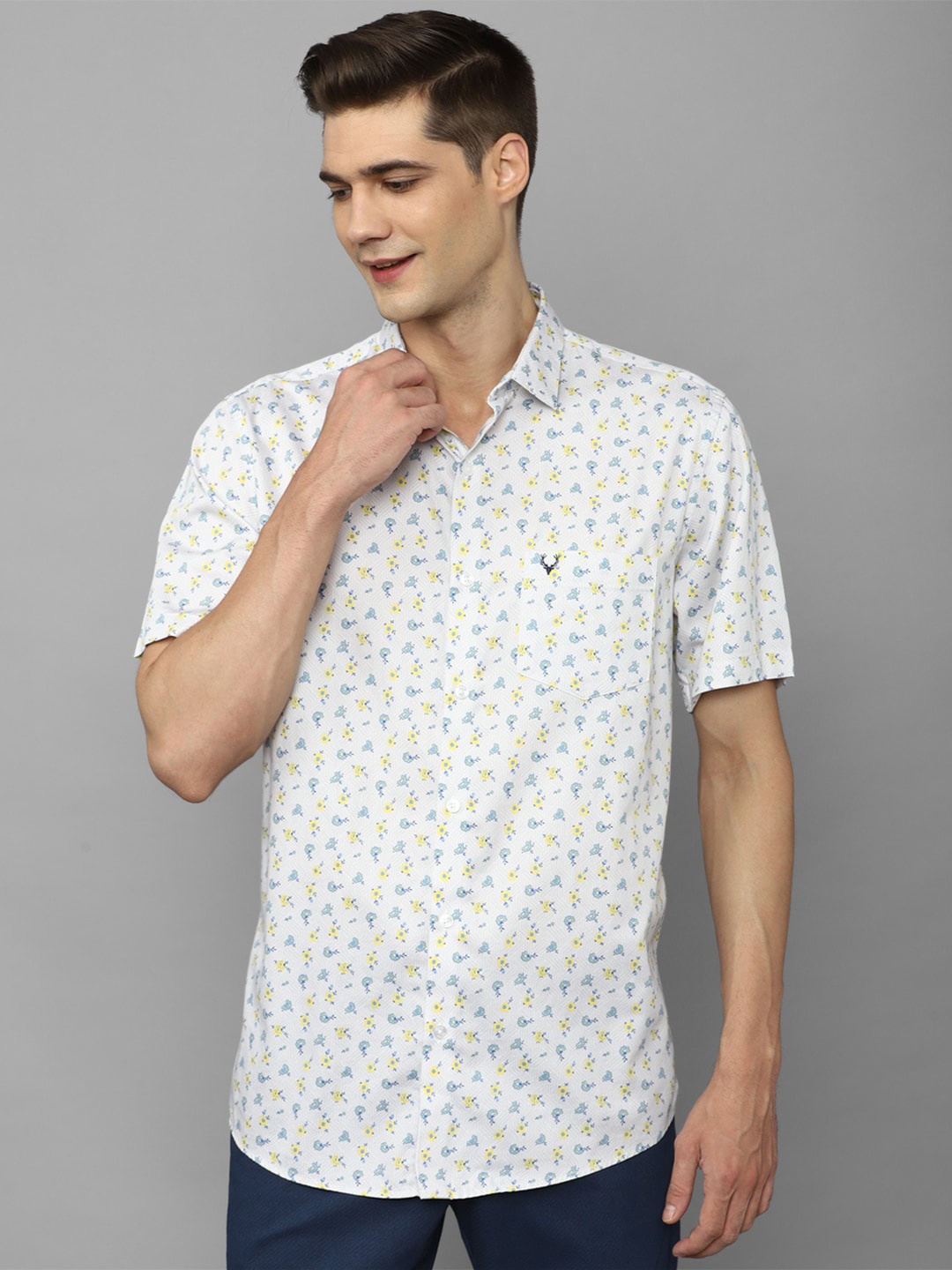 

Allen Solly Slim Fit Floral Printed Cotton Casual Shirt, White