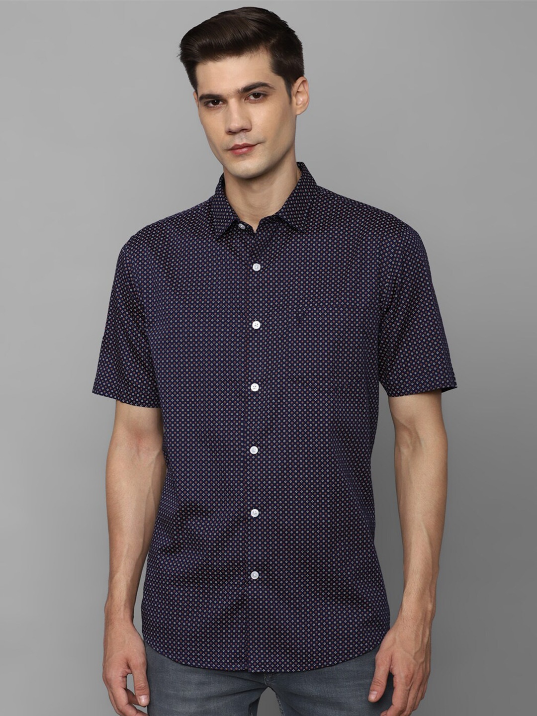 

Allen Solly Short Sleeves Slim Fit Micro Ditsy Printed Casual Pure Cotton Shirt, Navy blue