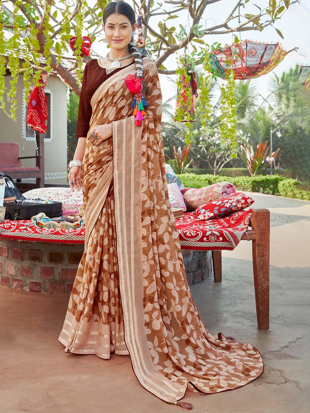 

Saree mall Floral Printed Pure Chiffon Saree, Camel brown