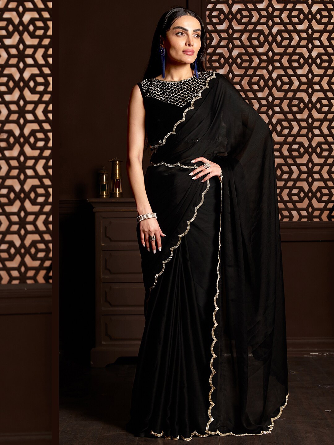 

Saree mall Sequin Embellished Poly Chiffon Saree, Black