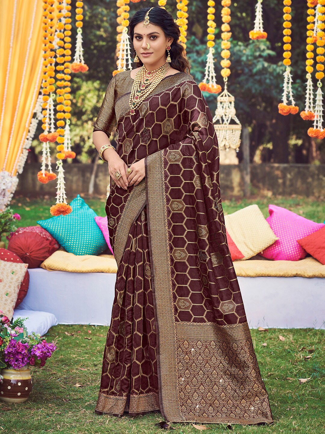 

Saree mall Ethnic Woven Design Zari Organza Banarasi Saree, Burgundy