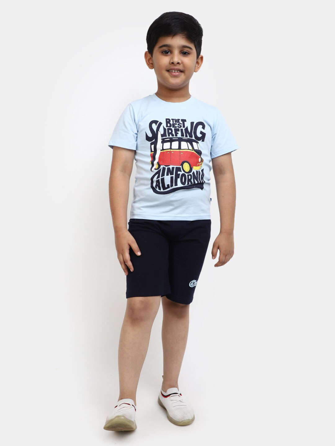 

V-Mart Boys Printed Pure Cotton T-shirt With Shorts, Blue