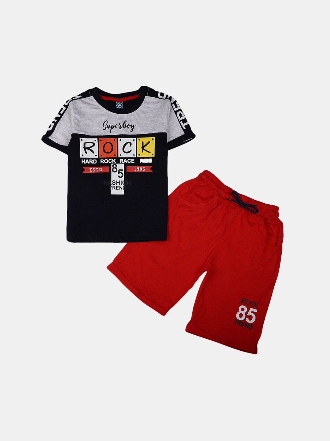 

V-Mart Boys Printed Pure Cotton T-shirt with Shorts, Black