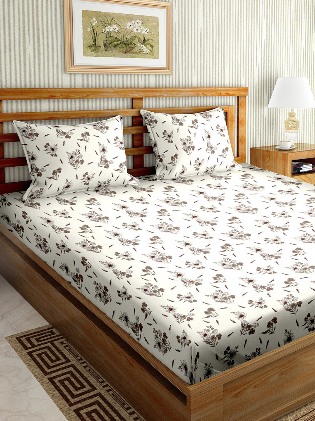 

BELLA CASA Stella Collection Brown Printed 180 TC Cotton King Bedsheet & 2 Pillow Covers