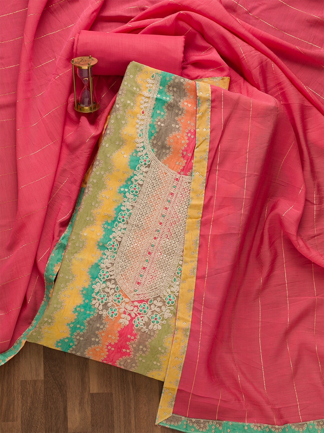 

Koskii Bandhani Printed Semi-Stitched Dress Material, Pink