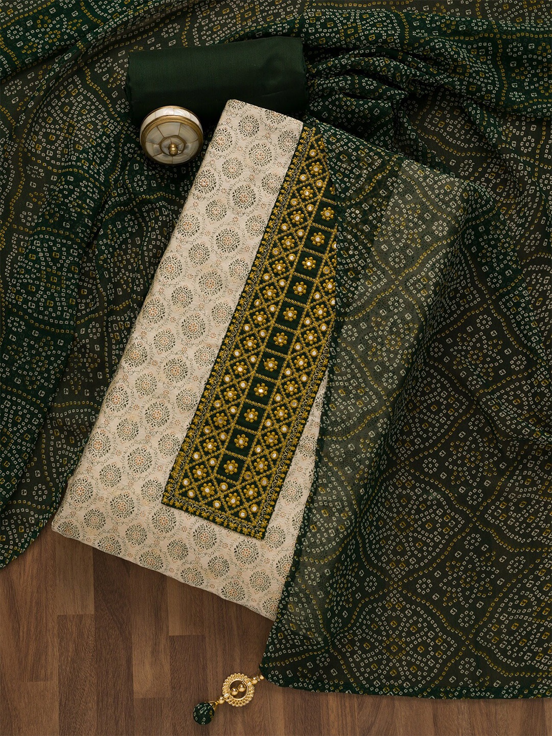 

Koskii Ethnic Motifs Printed Semi-Stitched Dress Material, Cream