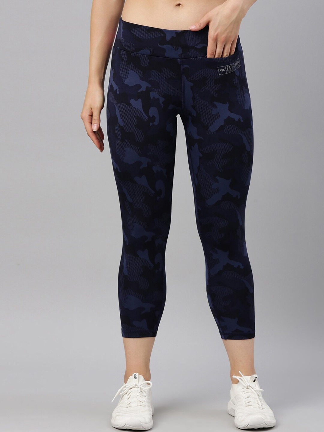 

GOLDSTROMS Printed Knee-Length Dry-Fit Sports Tights, Navy blue