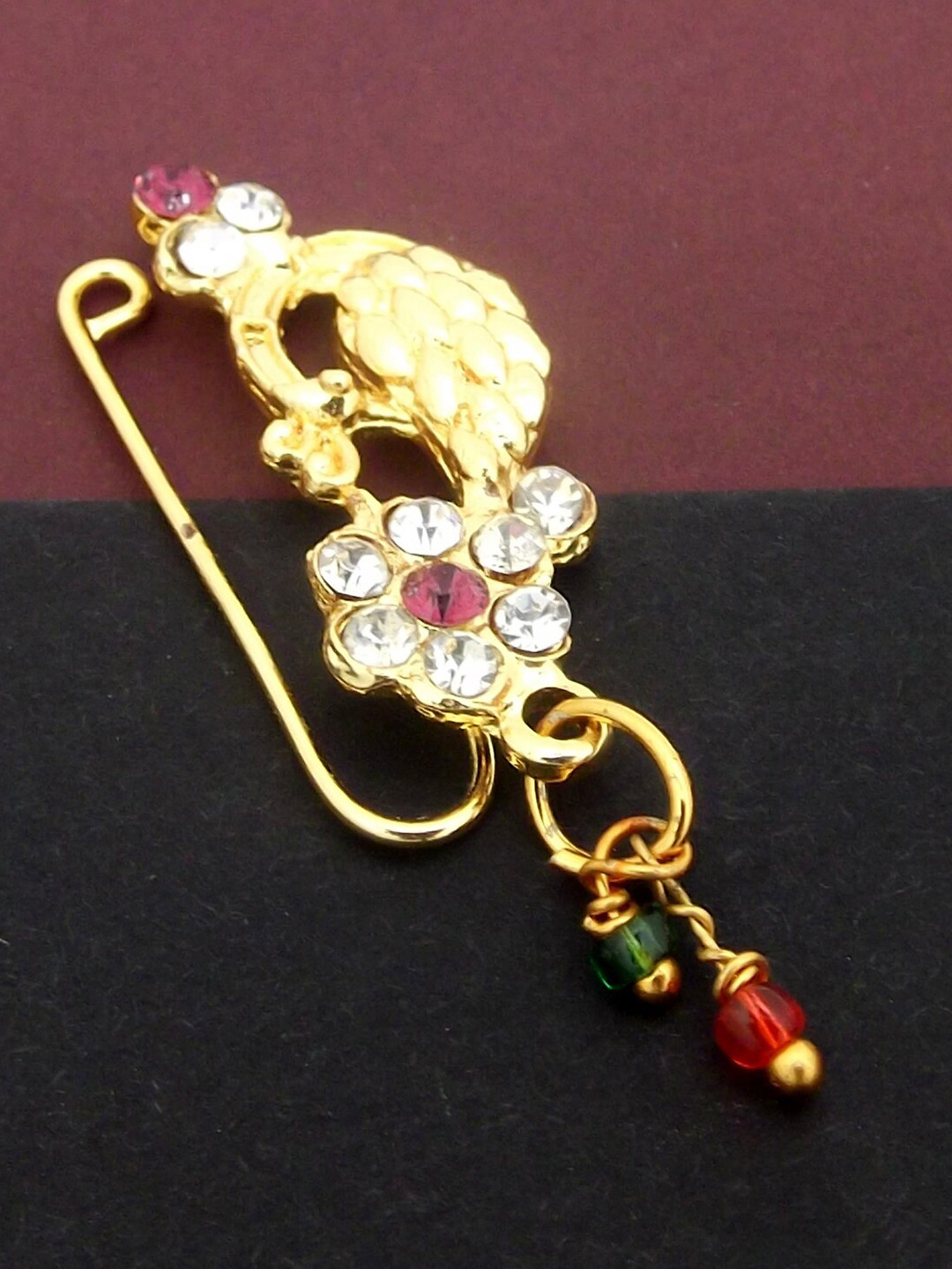 

FEMMIBELLA Gold-Plated Artificial Stones & Beads Studded Nosepin