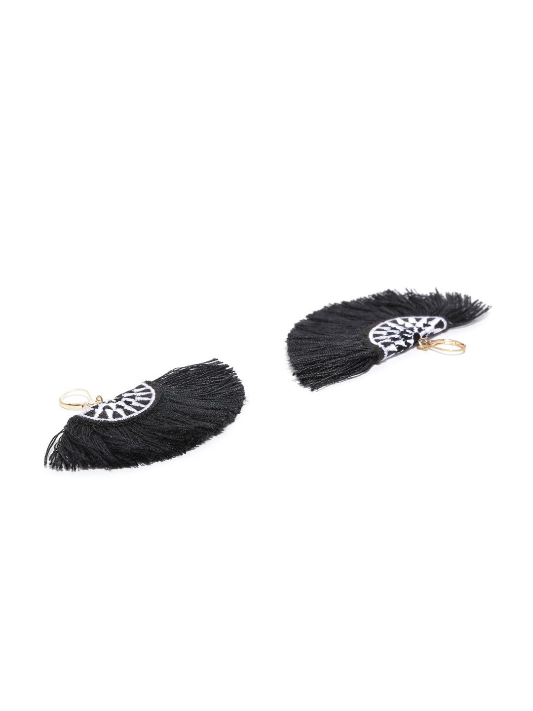

OOMPH Contemporary Studs Earrings, Black
