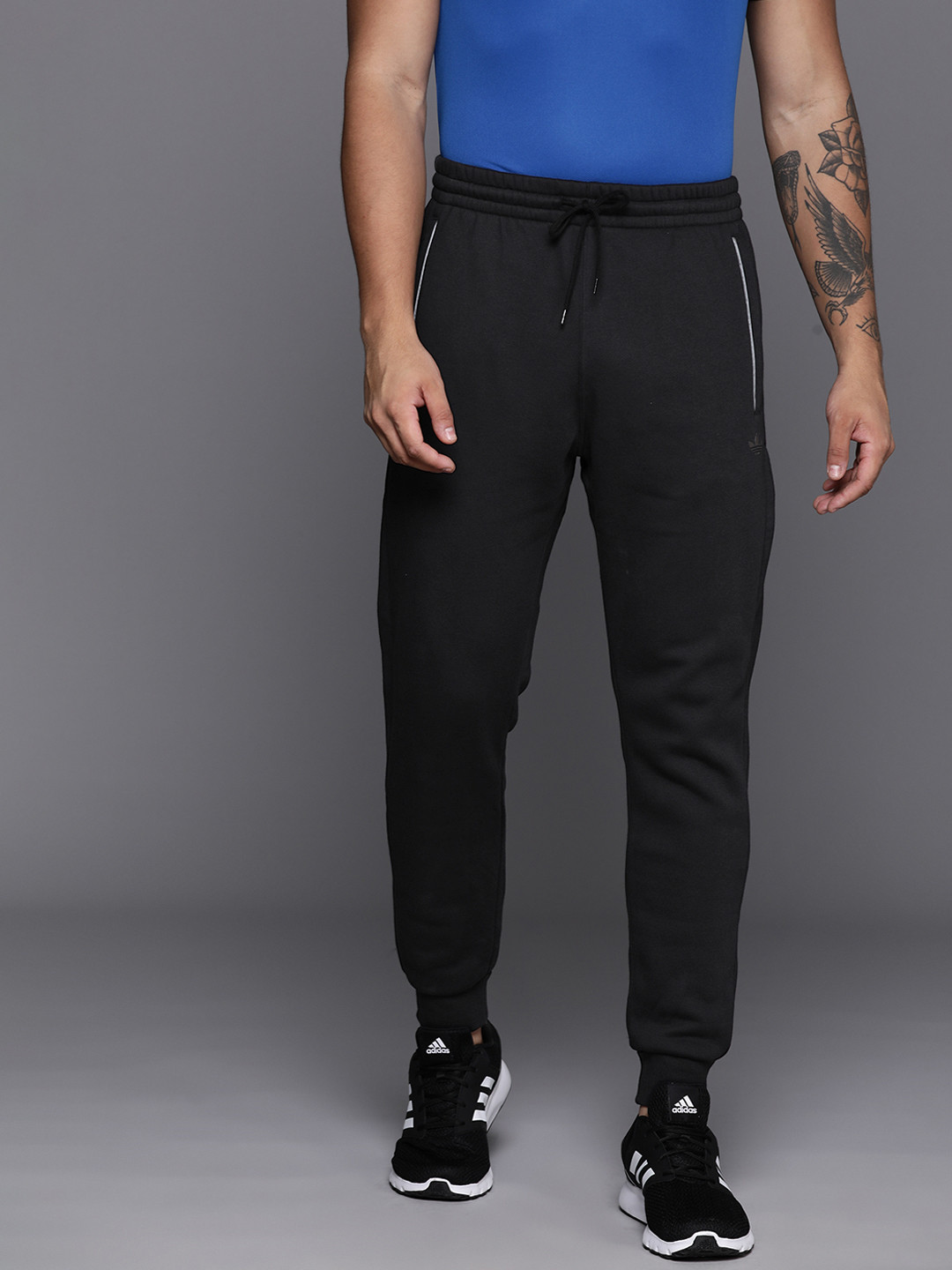 

ADIDAS Originals Men Solid Joggers with Reflective Detail, Black