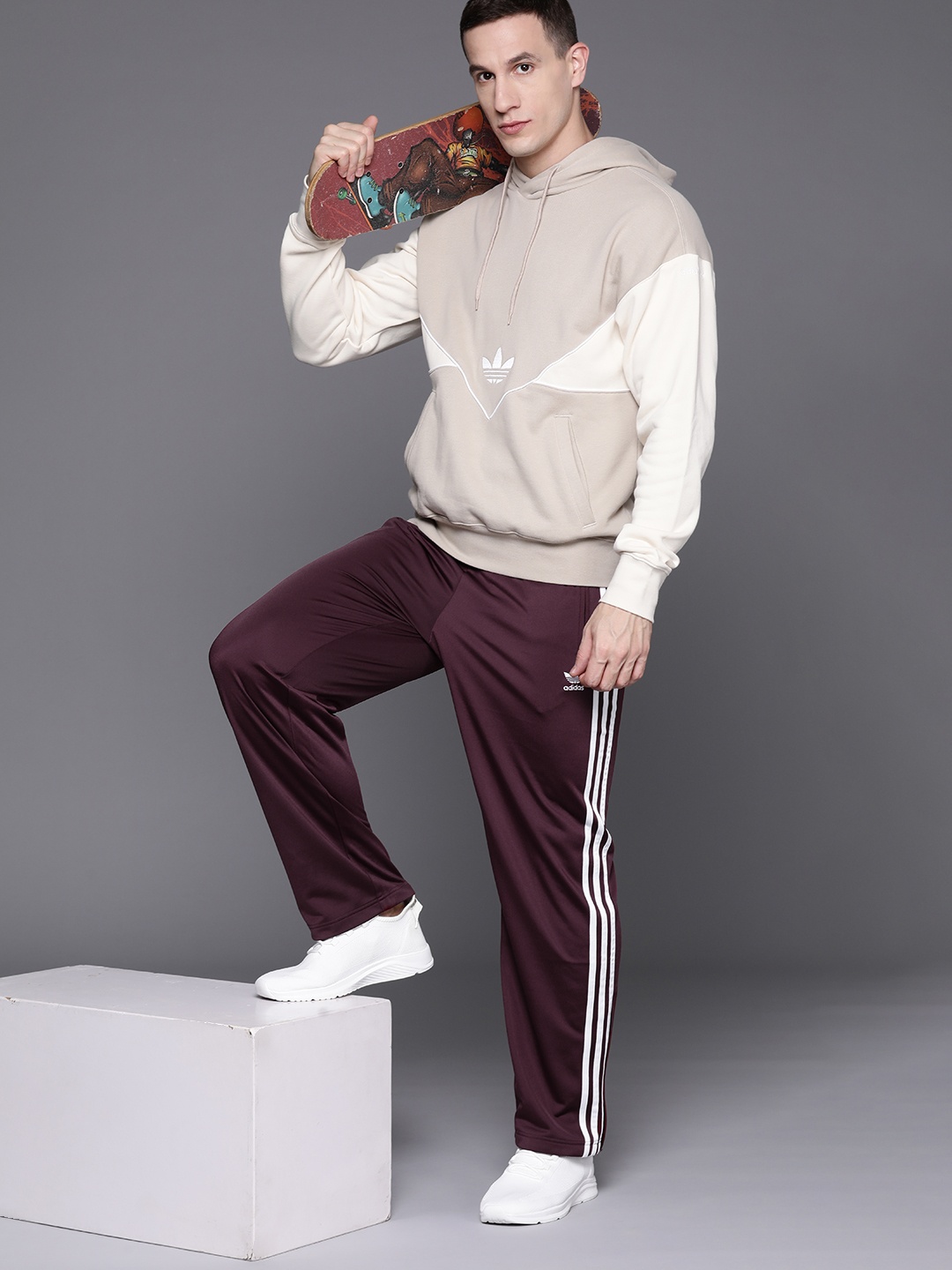 

ADIDAS Originals Men 3-Striped Firebird Track Pants, Burgundy