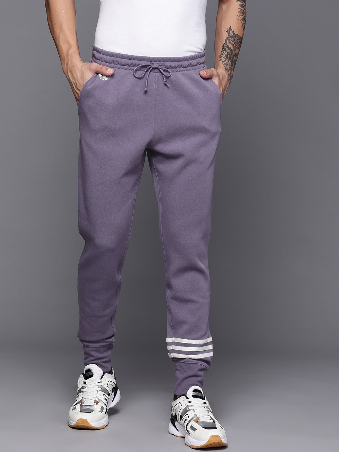 

ADIDAS Originals Adicolor Neuclassics Regular Fit Track Pants, Purple