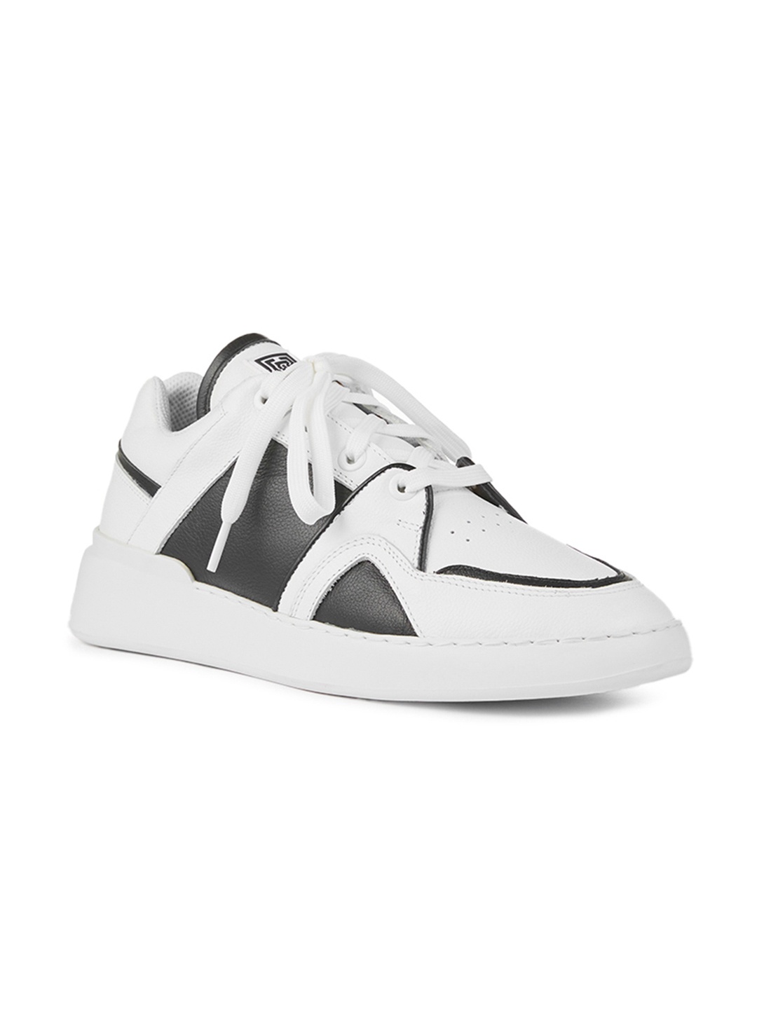 

FREESOUL Colourblocked Lace-Up Leather Sneakers, White
