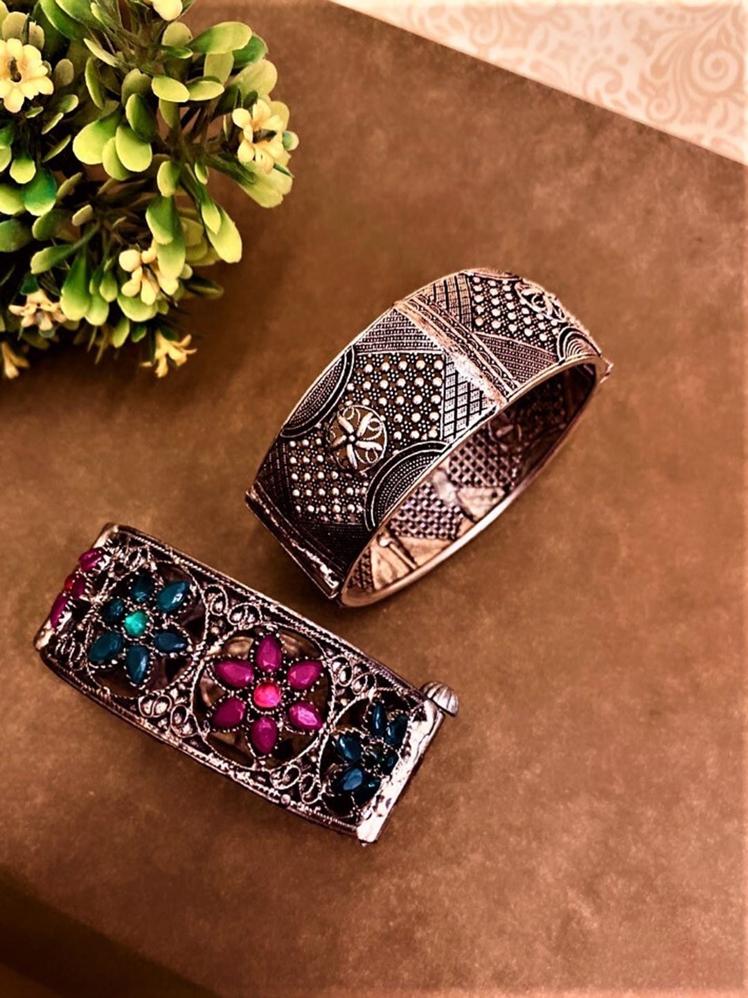 

ATIBELLE Set Of 2 Silver-Plated Stone-Studded Bangles