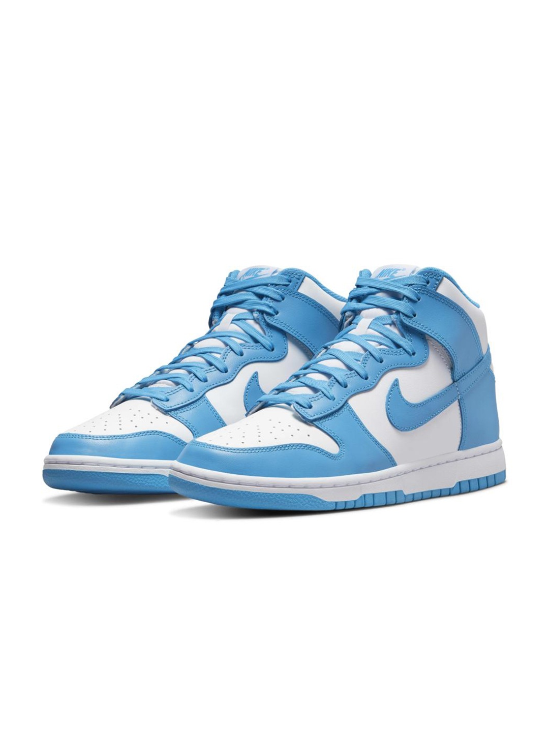 

Nike Men Dunk High Retro Sneakers, Blue