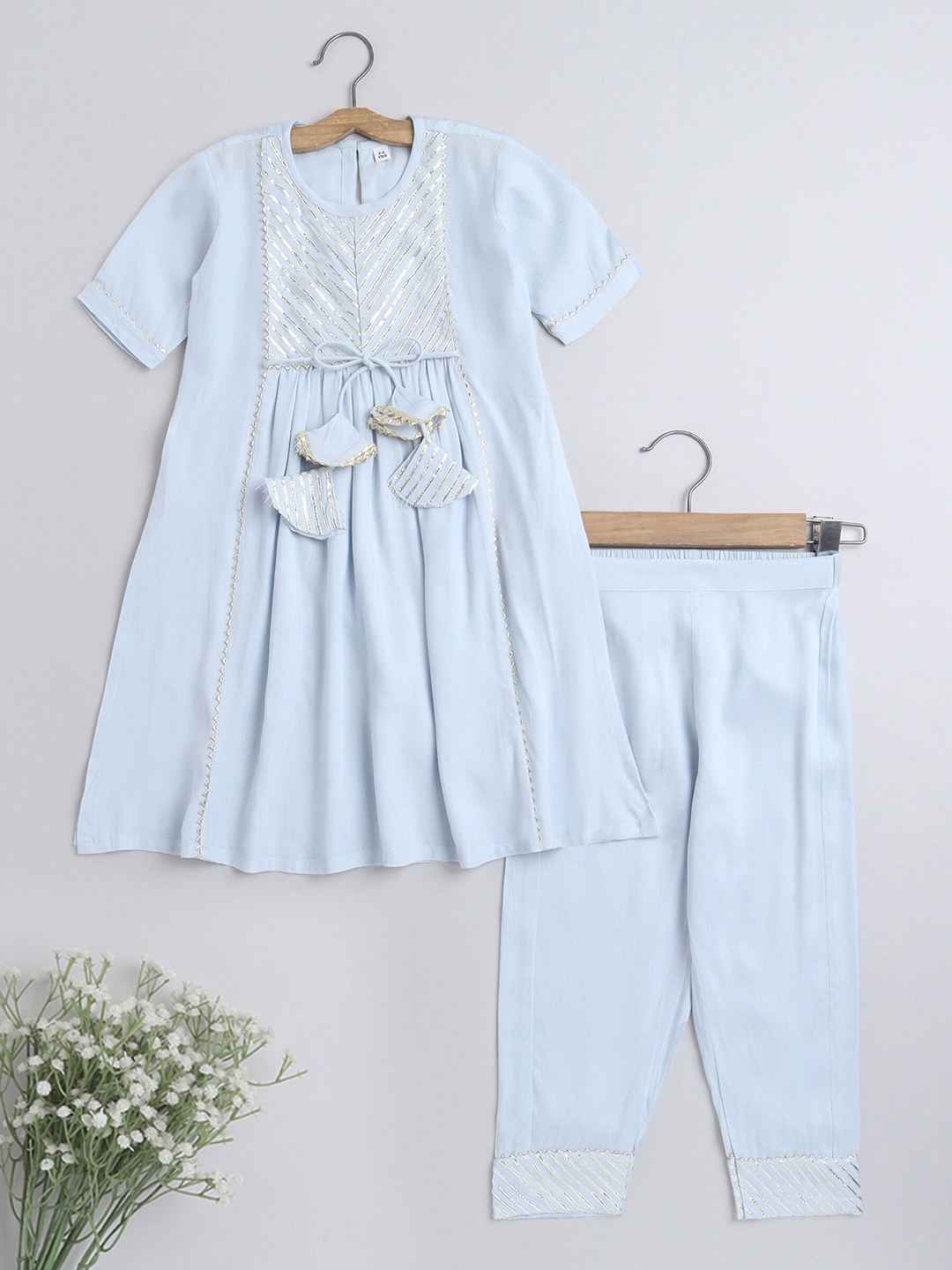 

The Magic Wand Girls Gotta Patti Kurta with Trousers, Blue