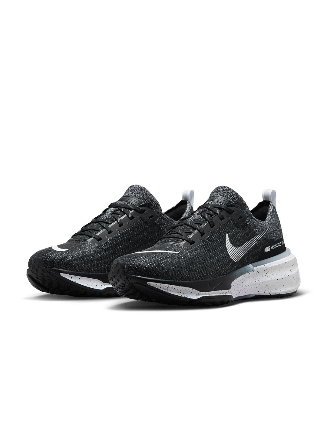 

Nike Men Invincible 3 Road Running Shoes, Black