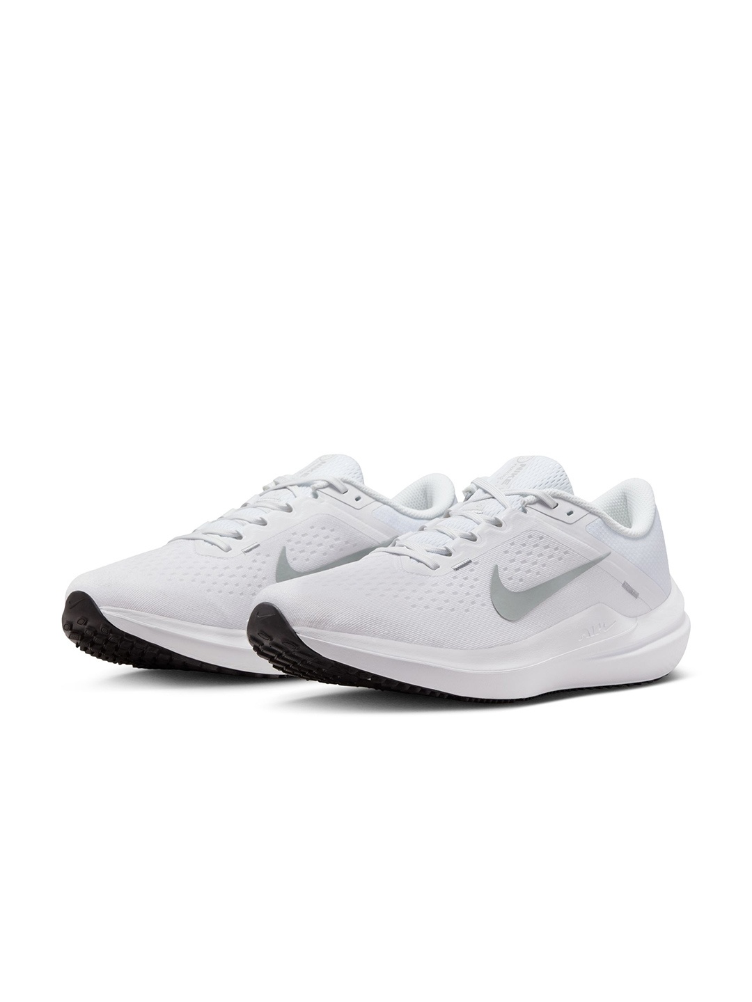 

Nike Men Winflo 10 Road Running Shoes, White