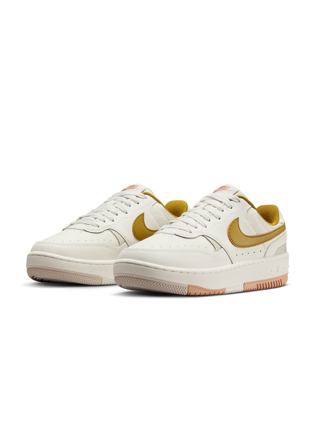 

Nike Women Gamma Force Sneakers, White