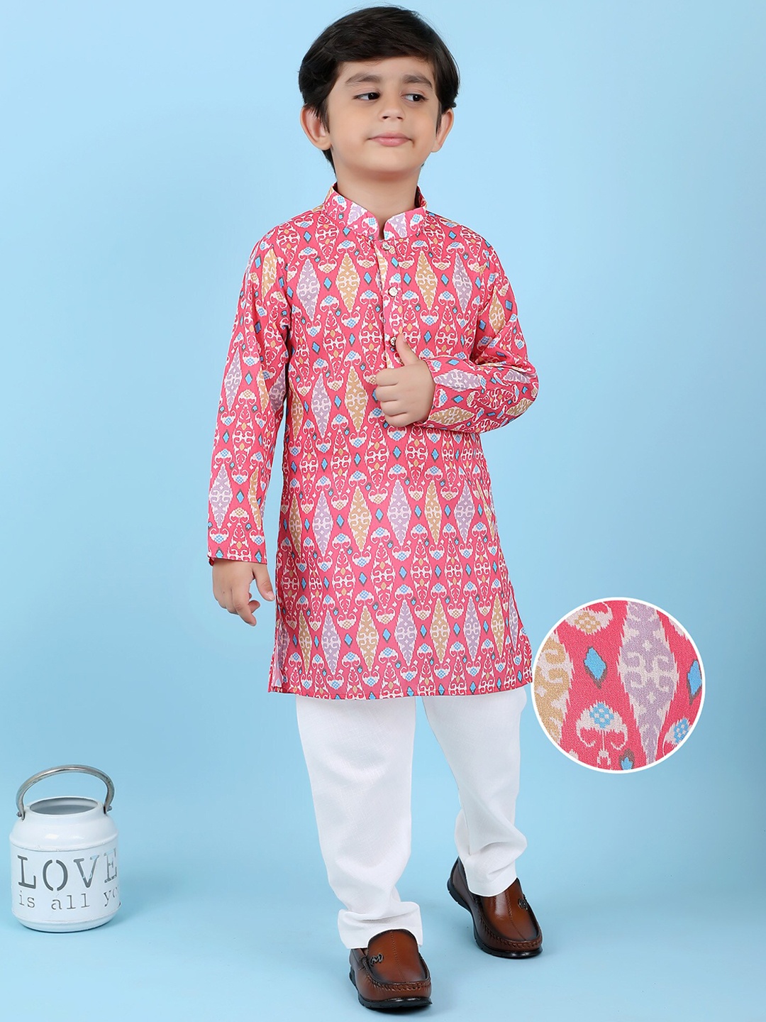 

KIDS FARM Boys Pink Ethnic Motifs Printed Pure Cotton Kurta With Pyjamas