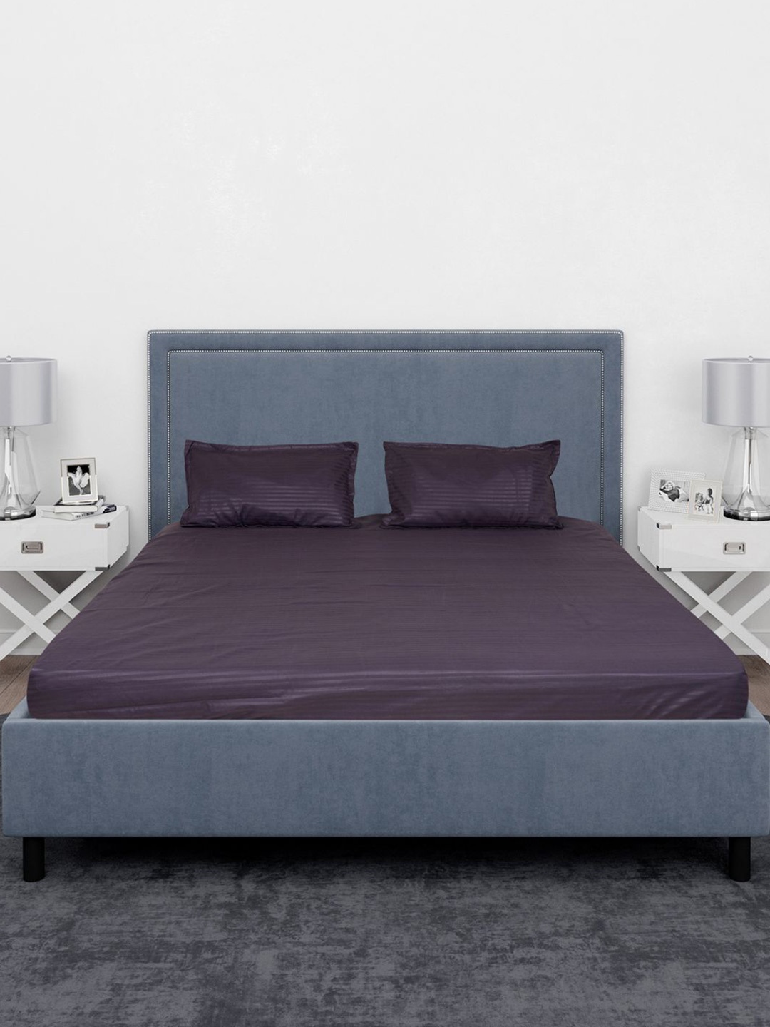 

Black gold Purple Striped Cotton 220 TC King Bedsheet With 2 Pillow Covers